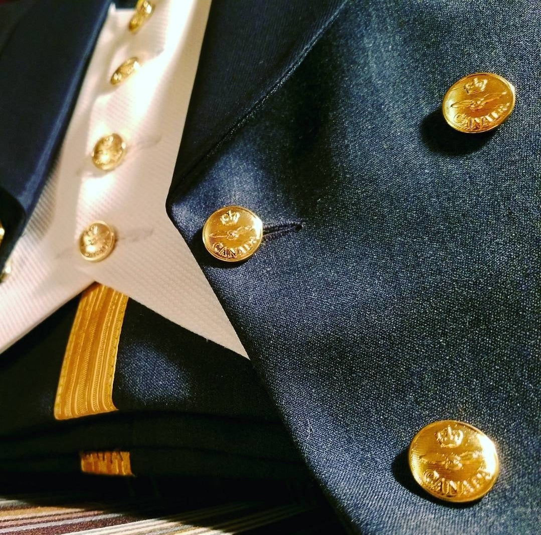 RCAF Mess Dress Officer / CWO